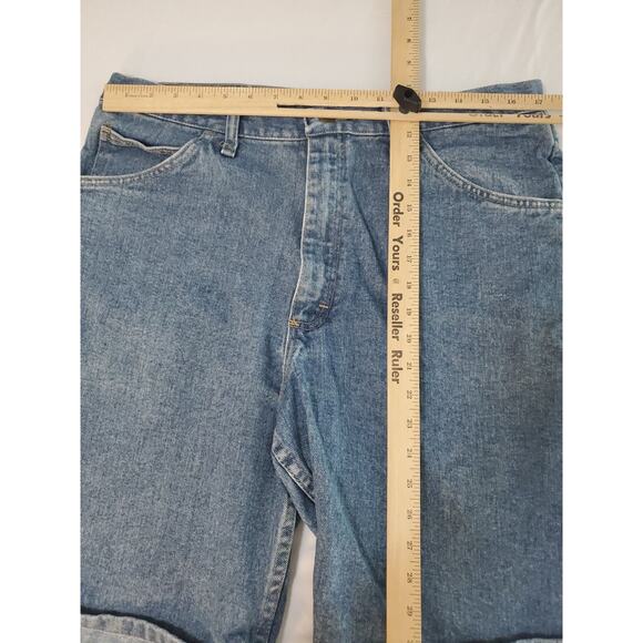 Wrangler Mens Jean Shorts Blue Size 36 100% Cotton Relaxed Fit Button Zip Pocket - Picture 3 of 12